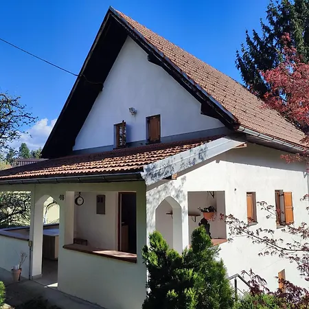 Garden House Dom wakacyjny
